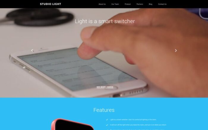 Templat Situs Web Studio Light